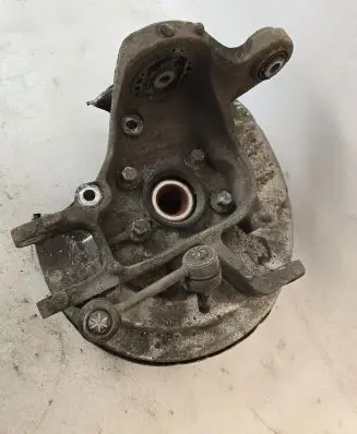 Volvo XC90 Rear wheel hub 31451338