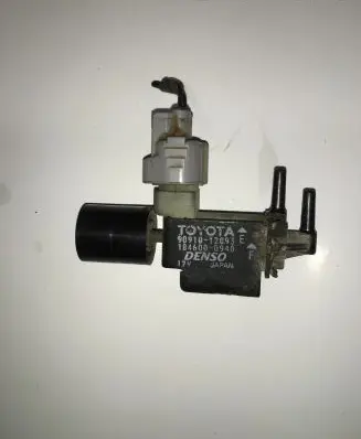 Toyota Hilux (AN10, AN20, AN30) Vacuum valve 9091012093 1846000940
