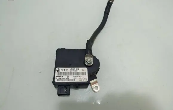 Audi A6 S6 C6 4F Power management control unit 4F0915181A 0199000013 4F0910181E