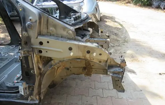 Renault Zoe Front quarter panel 