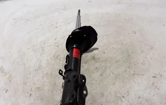 Mercedes-Benz Vito Viano W639 Front shock absorber/damper 335931