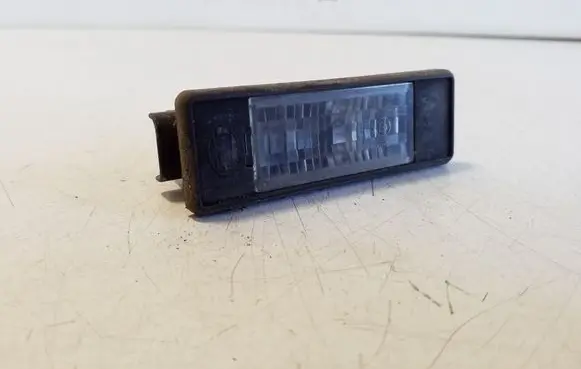 Nissan Pathfinder R51 Number plate light