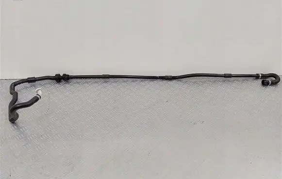 BMW 3 F30 F35 F31 Engine coolant pipe/hose 8623565