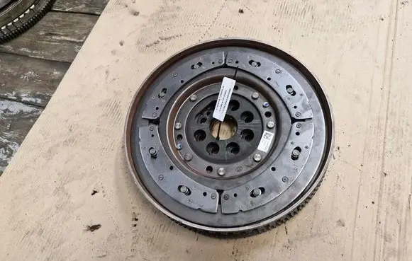Renault Trafic III (X82) Clutch set kit 123103802R