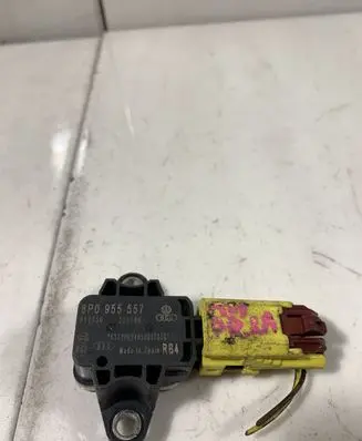 Audi A4 S4 B7 8E 8H Airbag deployment crash/impact sensor 8P0955557