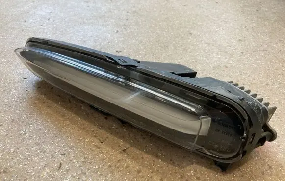 BMW i3 Front fog light 5A3DE37