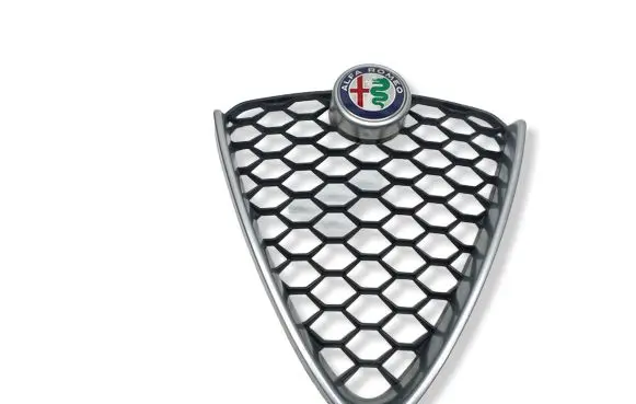 Alfa Romeo Giulia Front grill 156119585