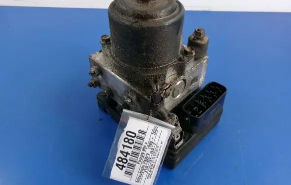 Mitsubishi Pajero Pinin ABS Pump MR370264