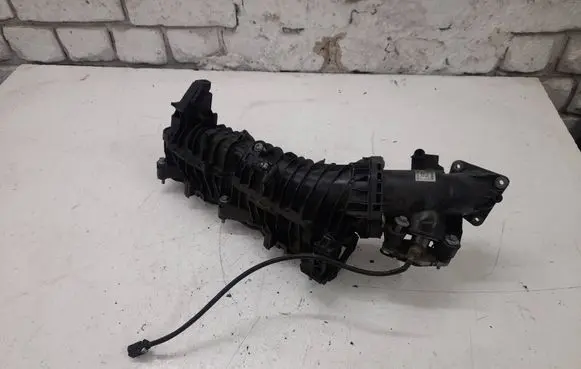 BMW 1 F20 F21 Intake manifold 8514771 7807991 8506406