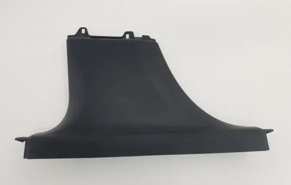 Mercedes-Benz GLB x247 (B) pillar trim (bottom)