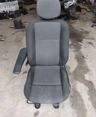 Renault Master III Front driver seat NOCODE