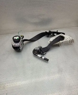 Jaguar XE Front seatbelt 629450600