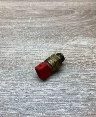 BMW 5 E39 Coolant temperature sensor 1741900