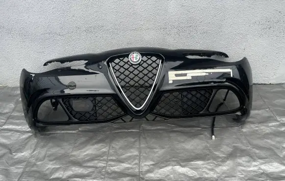 Alfa Romeo Giulia Front bumper