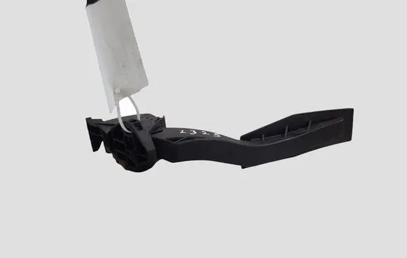Opel Insignia A Accelerator throttle pedal 13237352 6PV00976500