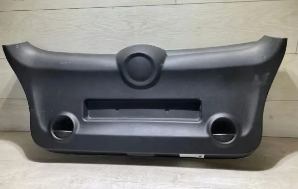 Mini One - Cooper F56 F55 Tailgate/boot lid cover trim 7318942