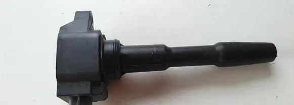 Nissan Pulsar Fuel injector 224332428R