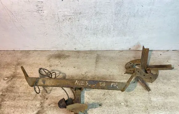 Toyota Avensis T250 Tow bar set 