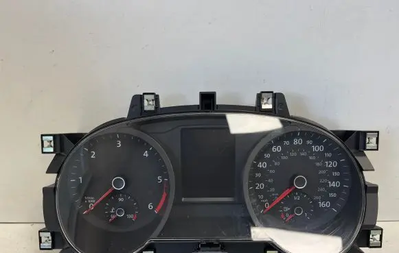 Volkswagen PASSAT B8 Speedometer (instrument cluster) 3G0920951