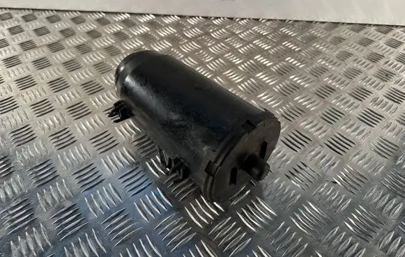 Mercedes-Benz E W238 Active carbon filter fuel vapour canister A0004700559