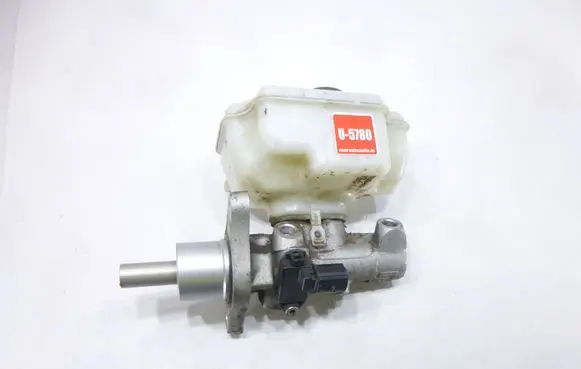 Volkswagen Caddy Master brake cylinder 1K1611301D 03350886321