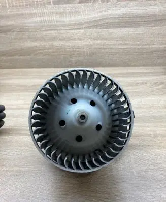 Heater fan/blower