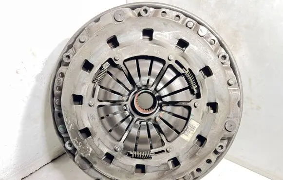 BMW 1 E81 E87 Clutch set kit 7573043