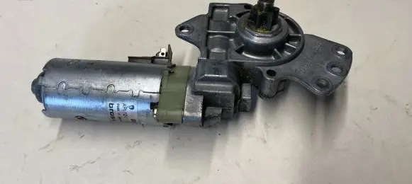 Audi A6 S6 C5 4B Seat adjustment motor 0130002487