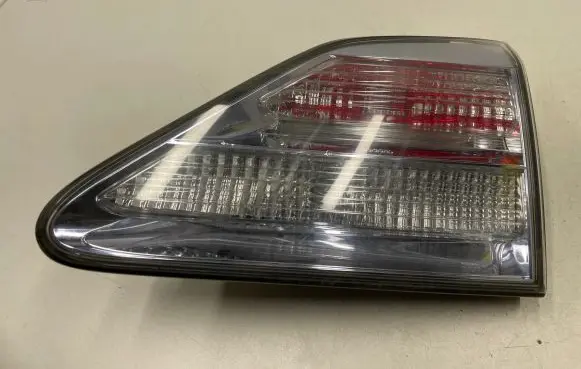 Lexus RX 450H Tailgate rear/tail lights
