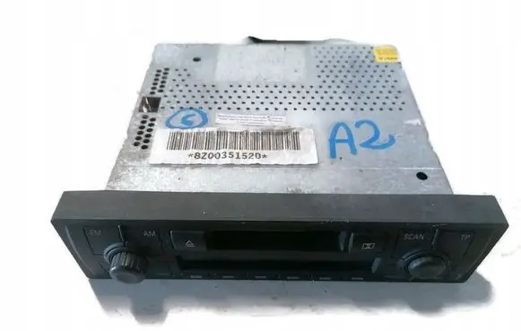 Audi A2 Radio/CD/DVD/GPS head unit 8Z0057152DX