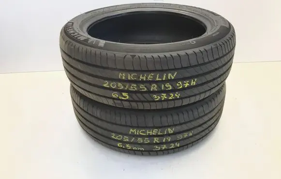 AC 428 R19 summer tire 