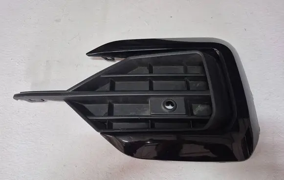 Volkswagen Touareg III Front fog light trim/grill 760853665F