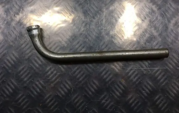 Volkswagen PASSAT B5 Wheel nut wrench 4D0012219A