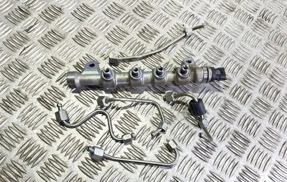 Opel Zafira C Fuel main line pipe 0445214221