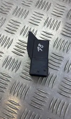 Peugeot 308 Glow plug pre-heat relay 9803299780