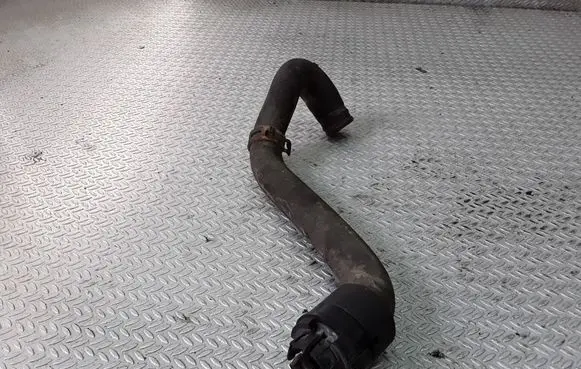 Opel Zafira A Engine coolant pipe/hose
