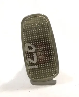 Toyota Land Cruiser (J120) Front fender indicator light E130294