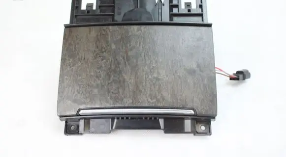 Ashtray (front)
