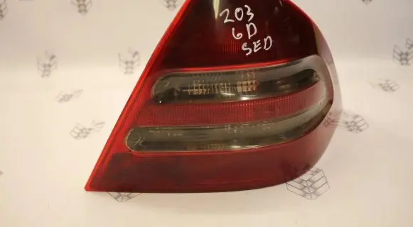 Mercedes-Benz C W203 Rear/tail lights