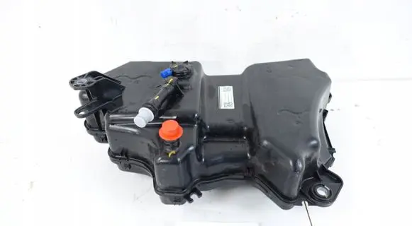 Volkswagen Touran III AdBlue liquid reservoir 5QA131877D
