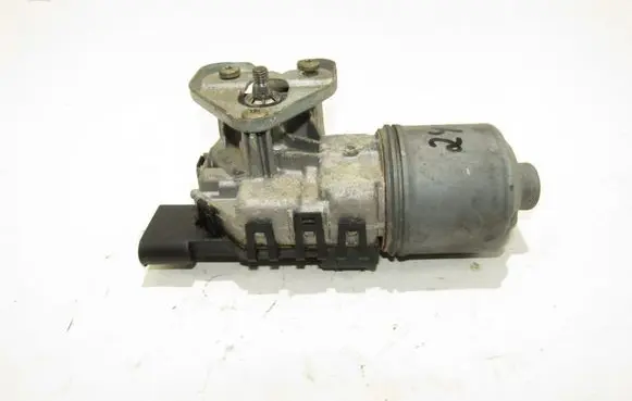 Skoda Fabia Mk1 (6Y) Wiper motor 0390241500