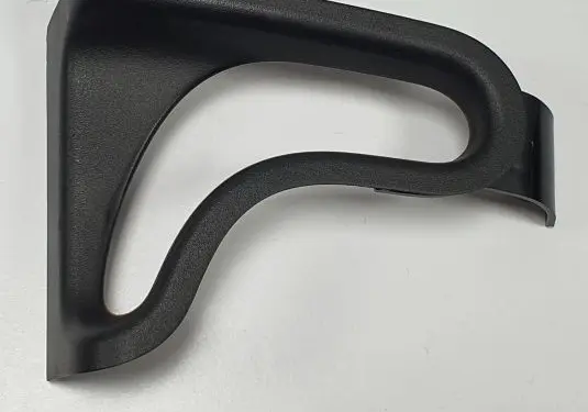Mercedes-Benz C W204 Seat belt trim A2046900079