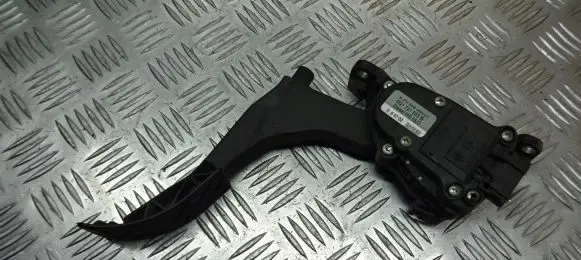 Seat Ibiza III (6L) Accelerator throttle pedal 6Q1721503B