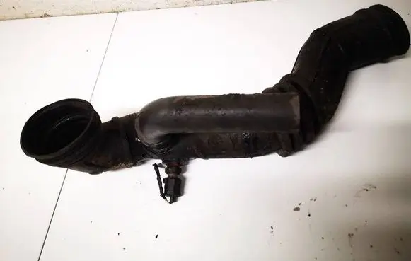 Ford Escort Air intake hose/pipe 968f9c623cb