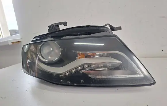 Audi A4 S4 B8 8K Headlight/headlamp 0301240272 8K0941004P 8K0941081A
