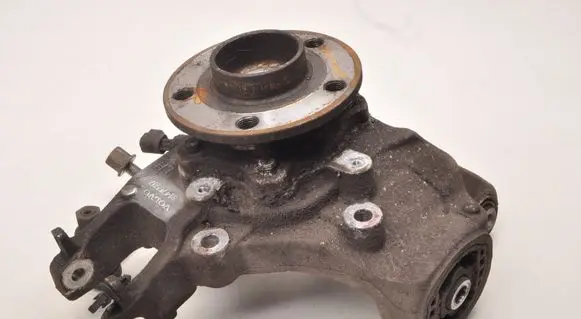 Volvo XC90 Rear wheel hub spindle/knuckle 31476507
