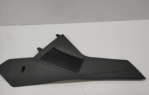 Volkswagen Tiguan Centre console side trim front 5NC863045A