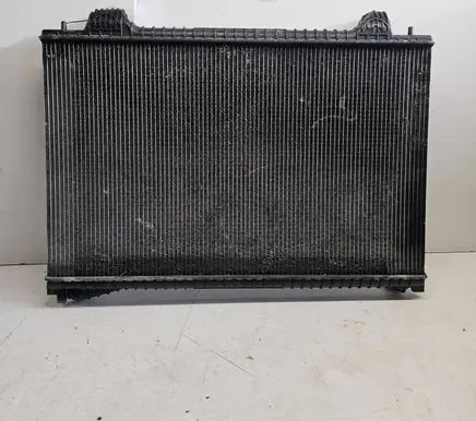 Coolant radiator