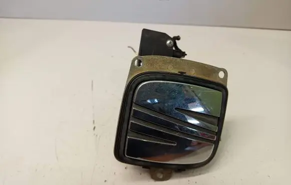 Seat Ibiza III (6L) Tailgate exterior lock 6L6827573D