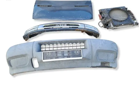 Iveco Daily 3rd gen Front piece kit 